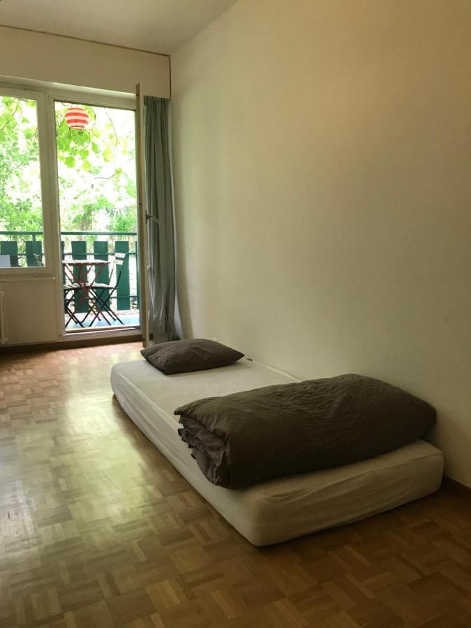 Geneva Bernex - Shared Appartement Roomate Homestay - Tramway 14 Tpg - Viarhona Exterior photo